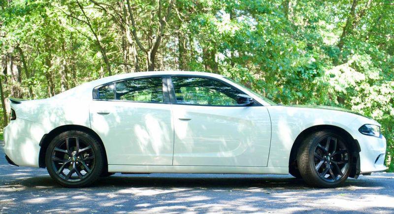 2020 Dodge Charger SXT RWD