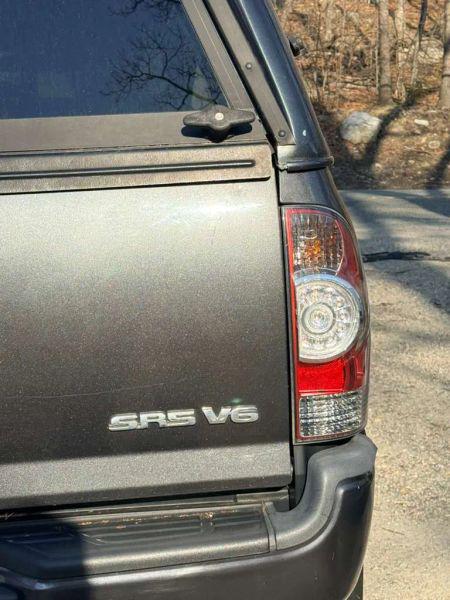2010 Toyota Tacoma Base V6