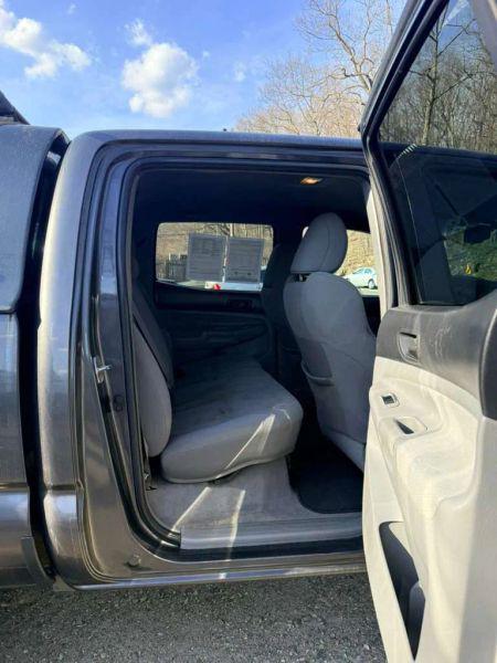 2010 Toyota Tacoma Base V6