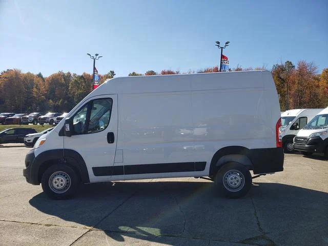 2024 Ram ProMaster Cargo Van Tradesman High Roof 136" WB w/Pass Seat