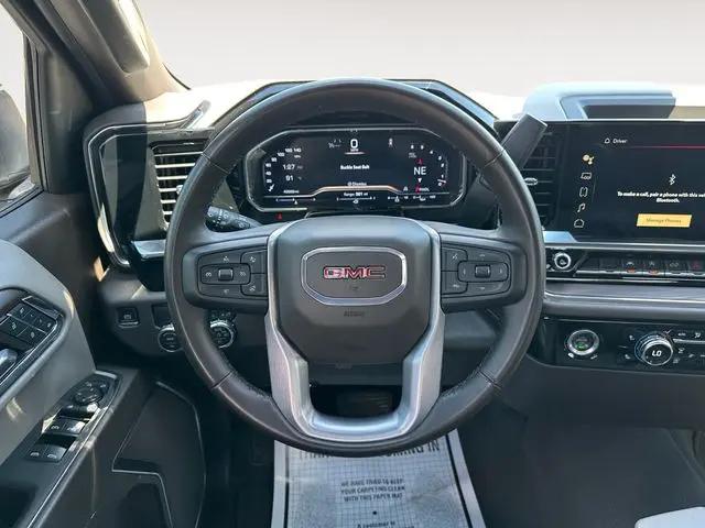 2024 GMC Sierra 1500 2WD Crew Cab Short Box SLT