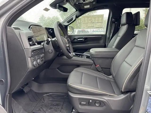 2026 Chevrolet Suburban Premier, 4WD