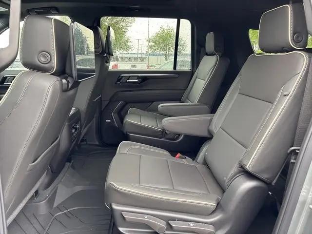 2026 Chevrolet Suburban Premier, 4WD