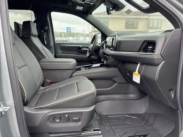 2026 Chevrolet Suburban Premier, 4WD