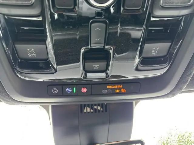 2026 Chevrolet Suburban Premier, 4WD
