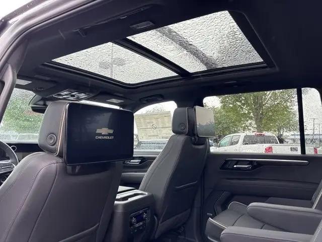 2026 Chevrolet Suburban Premier, 4WD