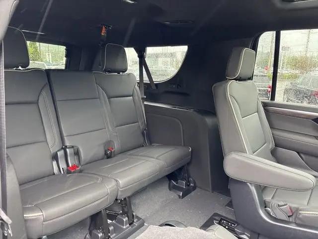 2026 Chevrolet Suburban Premier, 4WD