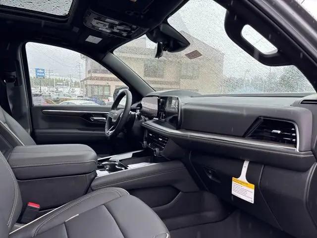2026 Chevrolet Suburban Premier, 4WD