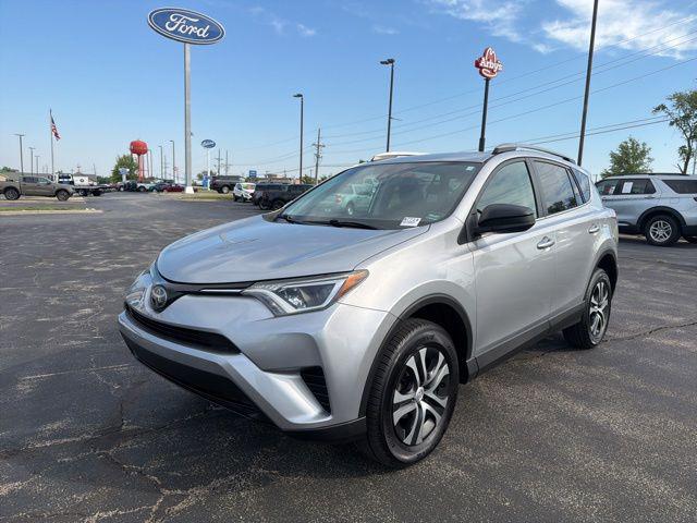 2018 Toyota RAV4 LE for sale in Platte City, MO