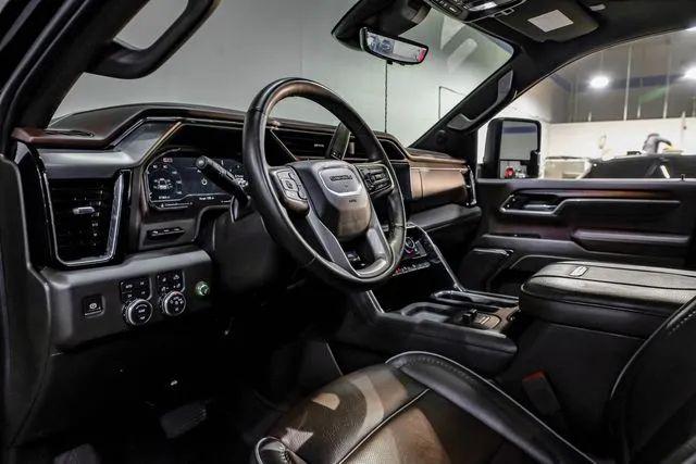 2024 GMC Sierra 2500HD 4WD Crew Cab Long Bed Denali