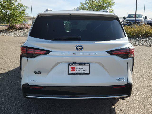2023 Toyota Sienna Limited