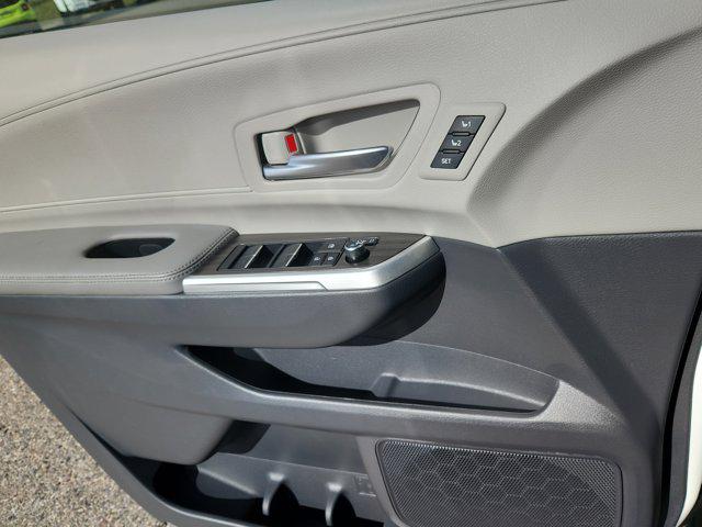 2023 Toyota Sienna Limited