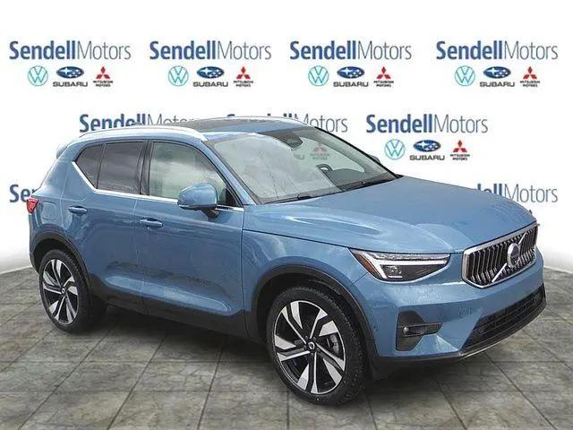 2024 Volvo XC40 B5 Plus Bright Theme for sale in Greensburg, PA