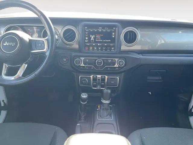 2022 Jeep Wrangler Unlimited Sahara 4x4