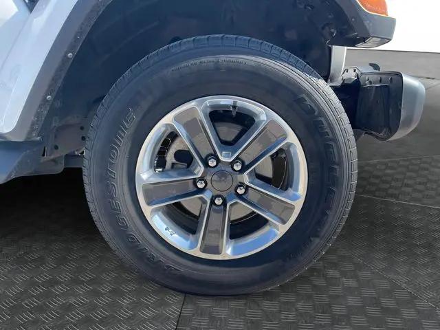 2022 Jeep Wrangler Unlimited Sahara 4x4