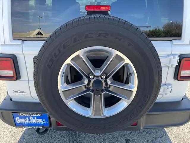 2022 Jeep Wrangler Unlimited Sahara 4x4