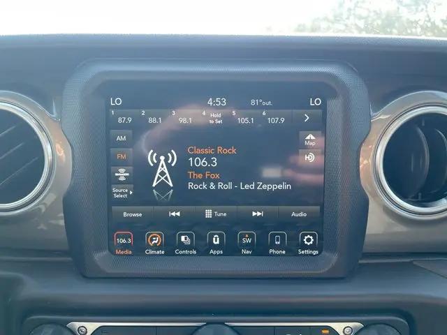 2022 Jeep Wrangler Unlimited Sahara 4x4