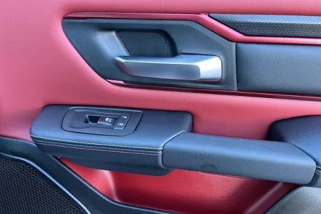 2026 Ram 1500 Rebel Crew Cab 4x4 5'7" Box