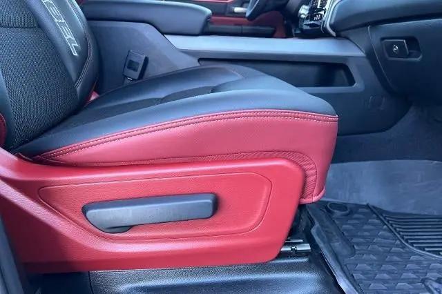 2026 Ram 1500 Rebel Crew Cab 4x4 5'7" Box