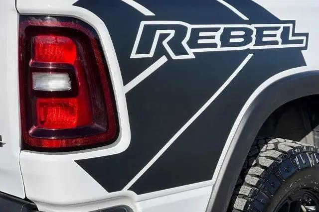 2026 Ram 1500 Rebel Crew Cab 4x4 5'7" Box
