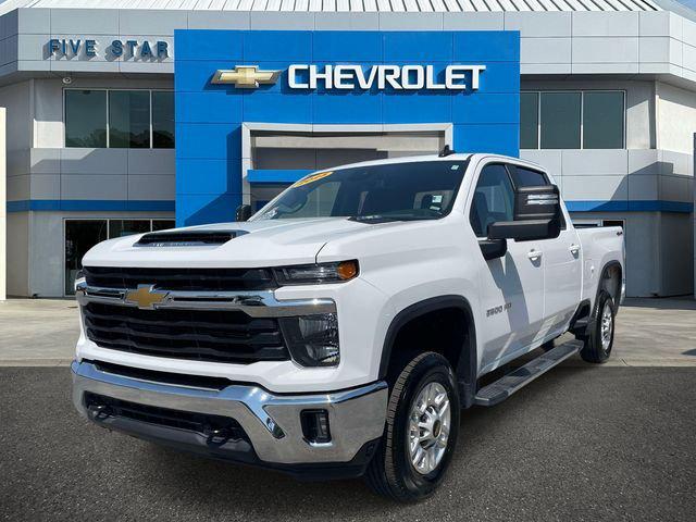 2025 Chevrolet Silverado 2500HD 4WD Crew Cab Standard Bed LT