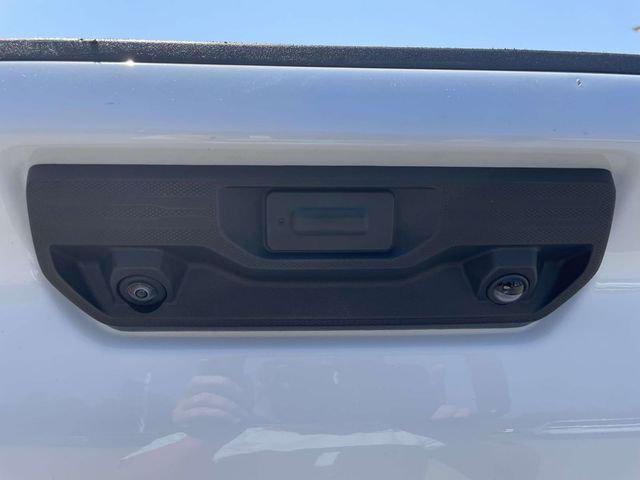 2025 Chevrolet Silverado 2500HD 4WD Crew Cab Standard Bed LT