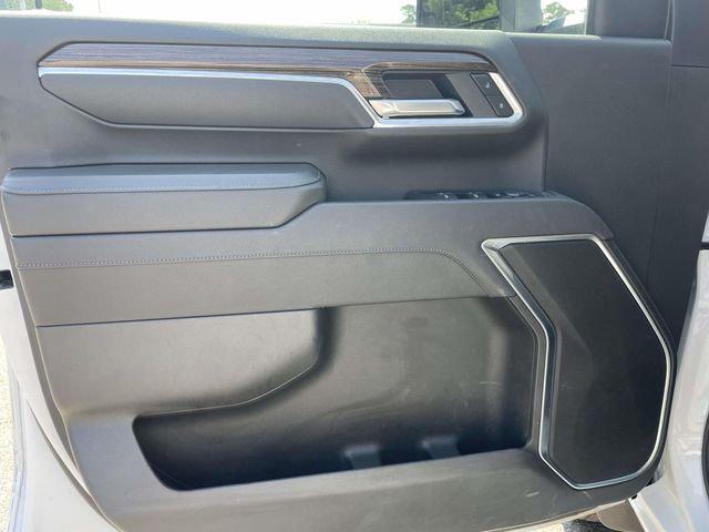 2025 Chevrolet Silverado 2500HD 4WD Crew Cab Standard Bed LT