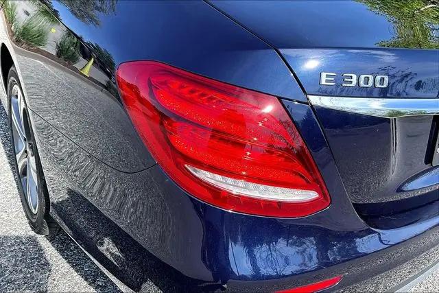 2019 Mercedes-Benz E-CLASS E 300 4MATIC
