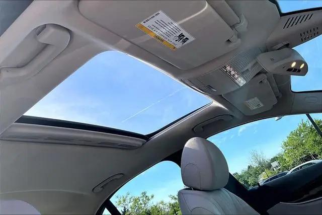 2019 Mercedes-Benz E-CLASS E 300 4MATIC