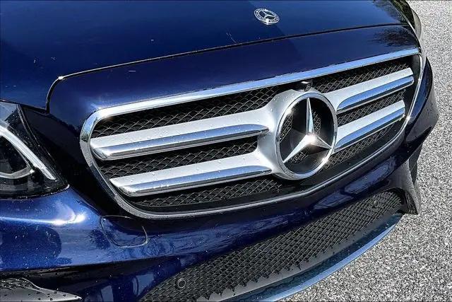 2019 Mercedes-Benz E-CLASS E 300 4MATIC