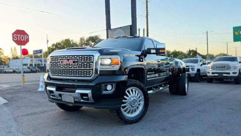 2019 GMC Sierra 3500HD Denali