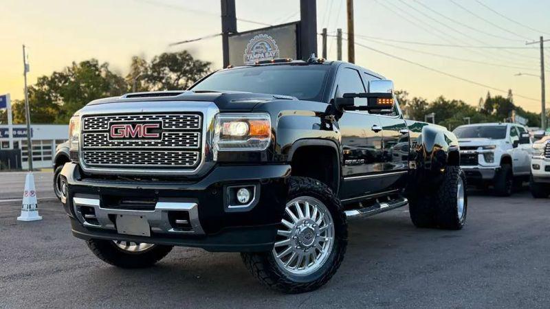 2019 GMC Sierra 3500HD Denali