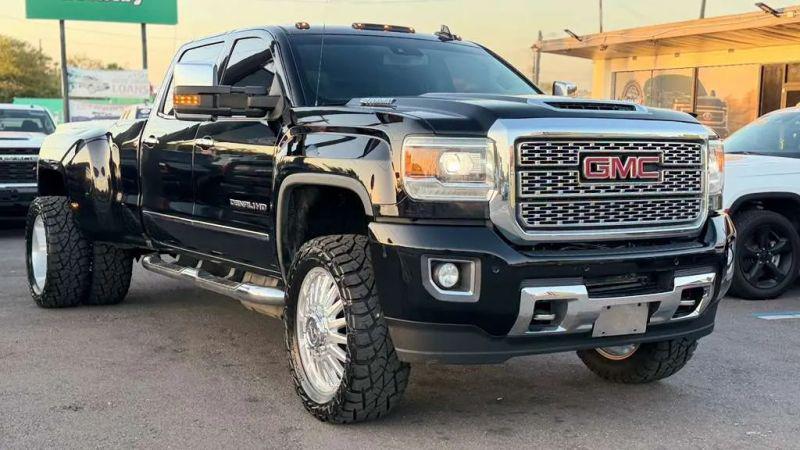 2019 GMC Sierra 3500HD Denali