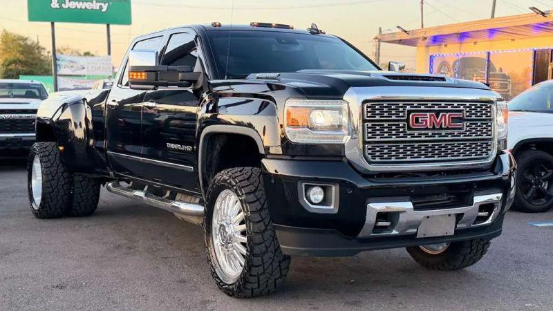 2019 GMC Sierra 3500HD Denali