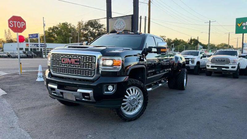 2019 GMC Sierra 3500HD Denali