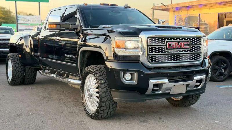 2019 GMC Sierra 3500HD Denali