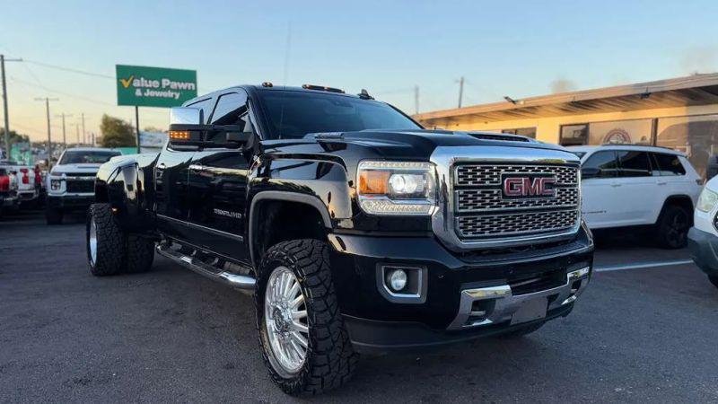 2019 GMC Sierra 3500HD Denali