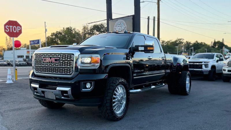 2019 GMC Sierra 3500HD Denali