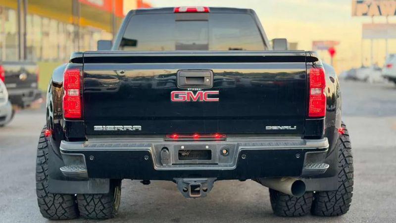 2019 GMC Sierra 3500HD Denali