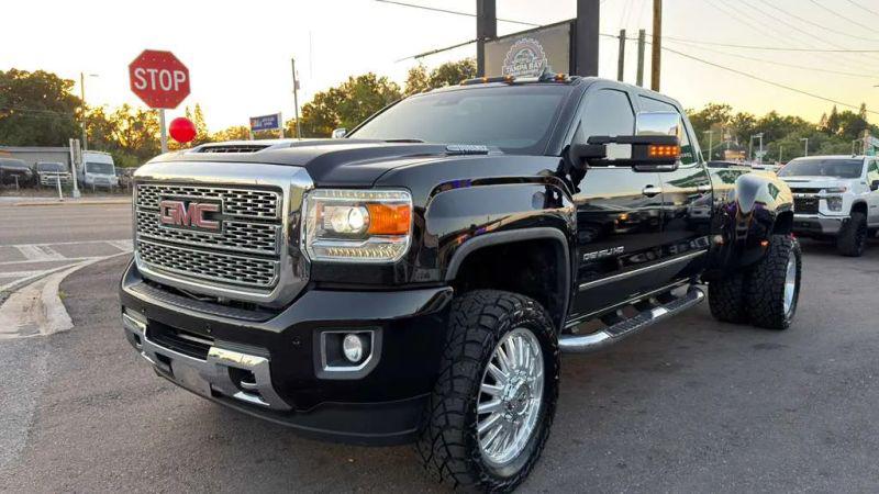 2019 GMC Sierra 3500HD Denali