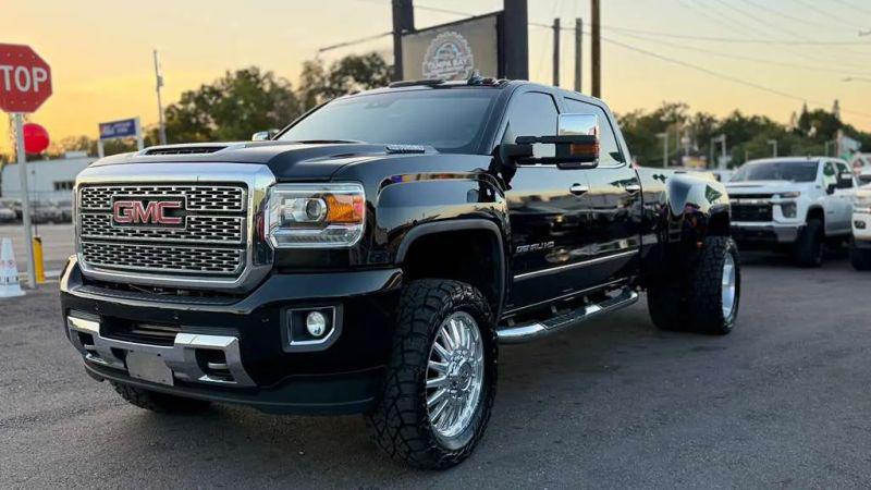2019 GMC Sierra 3500HD Denali