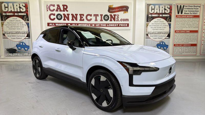 2025 Volvo EX30 Ultra Twin Motor Performance, Fully electric