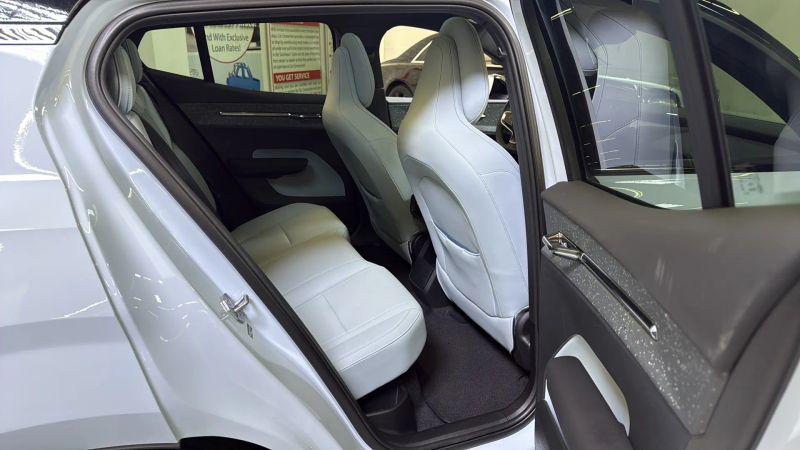 2025 Volvo EX30 Ultra Twin Motor Performance, Fully electric