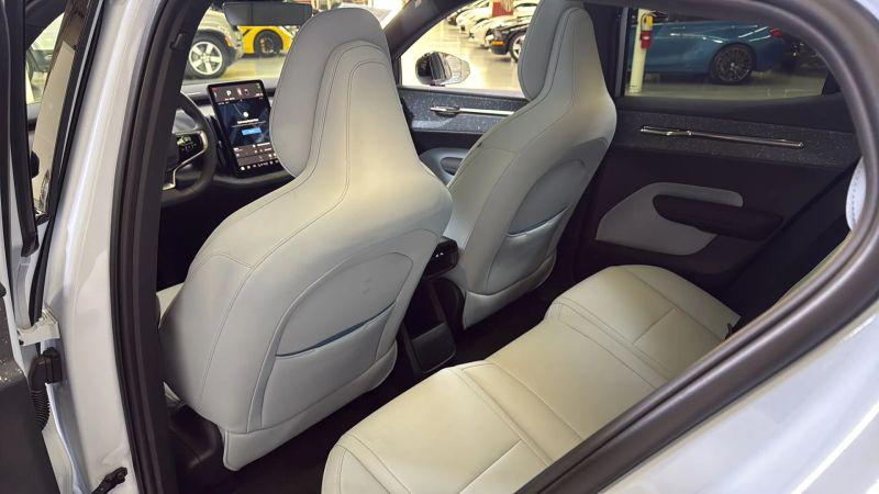 2025 Volvo EX30 Ultra Twin Motor Performance, Fully electric