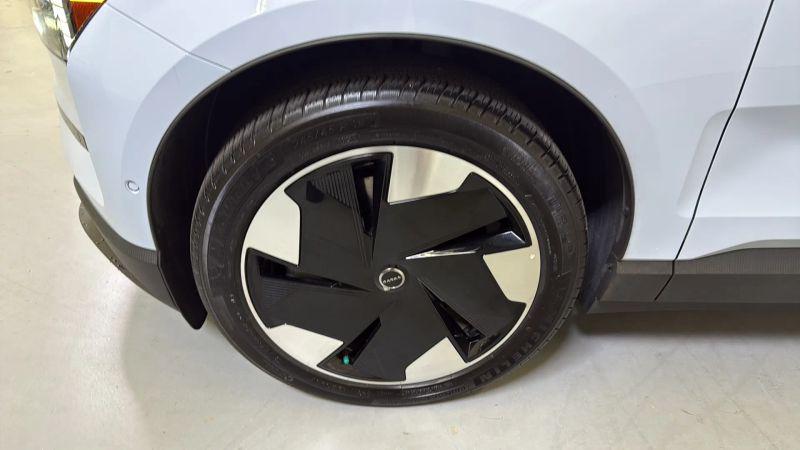 2025 Volvo EX30 Ultra Twin Motor Performance, Fully electric
