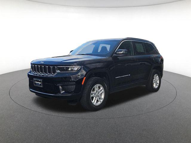 2024 Jeep Grand Cherokee Laredo 4x4
