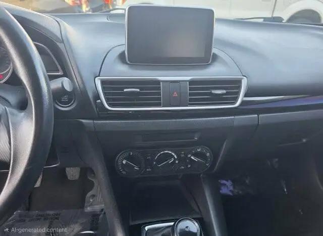 2015 Mazda Mazda3 i Sport