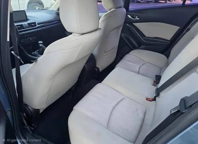 2015 Mazda Mazda3 i Sport