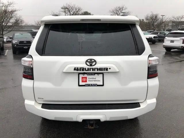 2021 Toyota 4Runner SR5
