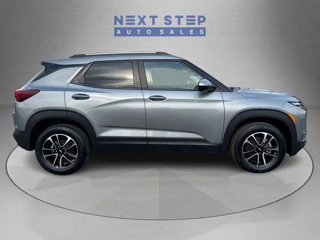 2024 Chevrolet TrailBlazer AWD LT